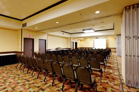 Hotel Downtown By Ihg 3*